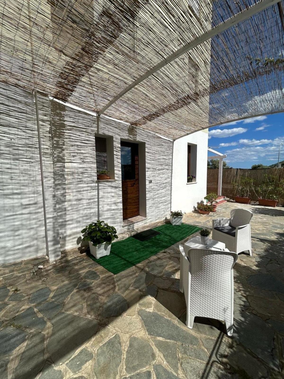 Istella Bed & Breakfast Posada  Bagian luar foto